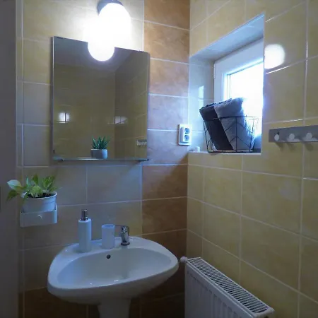 Ildiko Apartman Appartamento